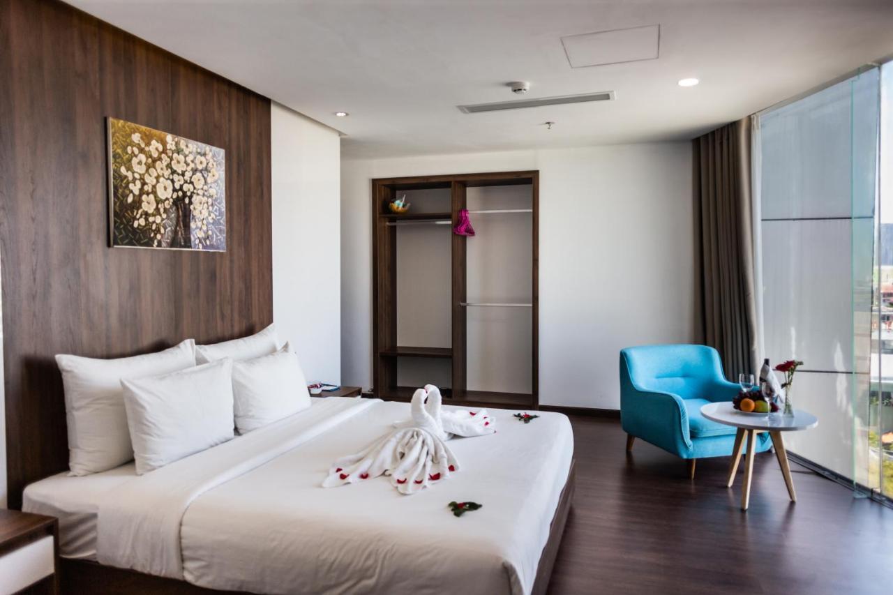 Gold Hotel Da Nang By Haviland Zewnętrze zdjęcie