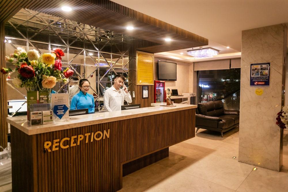 Gold Hotel Da Nang By Haviland Zewnętrze zdjęcie